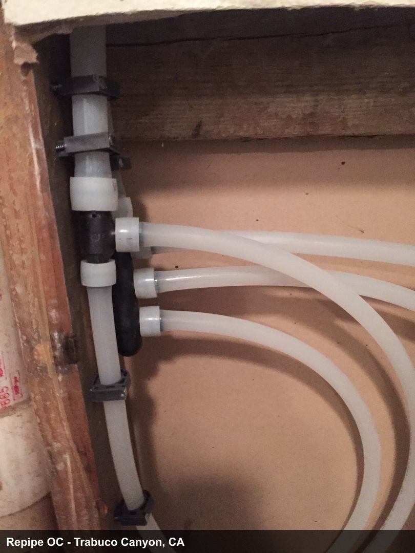 Repipe project photo - Trabuco Canyon, CA home pipes before or after replacement by Repipe OC